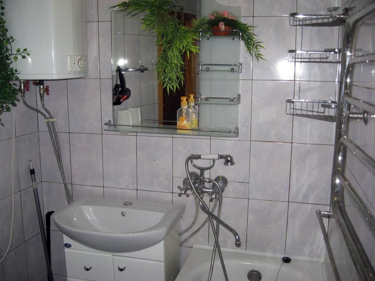 Апартаменты 3-room Apartment 100m2 on Reliefna Street 6, by GrandHome Запорожье