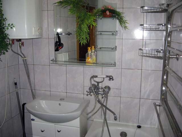Апартаменты 3-room Apartment 100m2 on Reliefna Street 6, by GrandHome Запорожье-5
